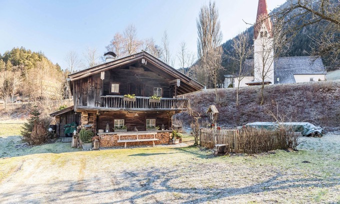 Reith im Alpbachtal House | Experience Stoffelhäusl: Mountain Views & Private Terraces