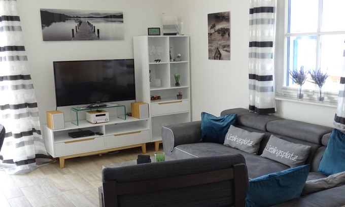 Zierow Apartment | Inviting Holiday Home Aunt Emma with Pet-Friendly Amenities