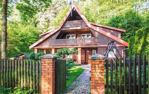 Barczewo House | Family-Friendly 3 Bedroom Home in Barczewo Awaits You