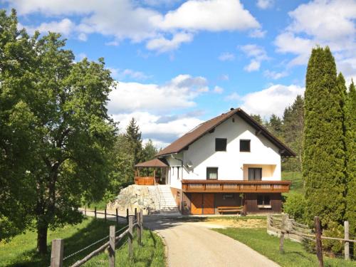 Ebenthal in Kaernten House | Kid-Friendly Holiday Home Berg by Interhome - Guest Rated 10/10