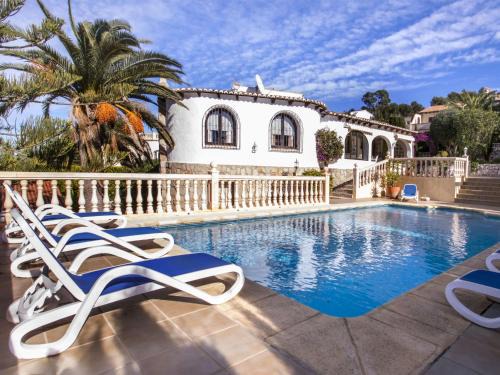 Balcon del Mar House | Family-Friendly Holiday Home Bizet with Pool Access