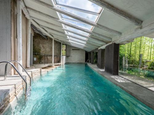 Trezzo Tinella House | Relax at Holiday Home Antico Borgo del Riondino