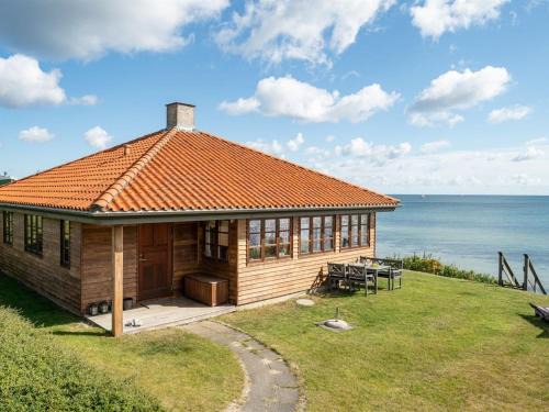 Ullerslev House | Beachside Retreat at Holiday Home Botmar in Funen