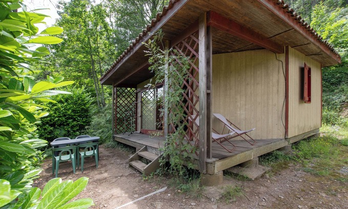 Malbosc House | Holiday Home 'Bungalow Moulin Du Gournier' with Private Terrace and Shared Garden