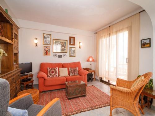 Torremolinos Apartment | Holiday Home by Playa Carihuela with Pool