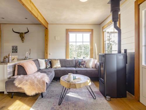 Kropswolde House | Elegant Holiday Home with Private Terrace and Family Amenities