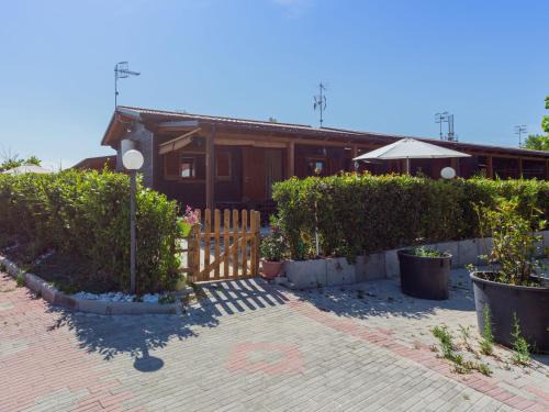 Torino di Sangro House | Pet-Friendly Holiday Home with Oceanfront Views & Family Fun