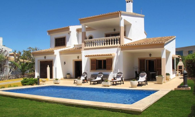 Sa Torre House | Discover Holiday Home Cap Blanc - Family-Friendly Getaway