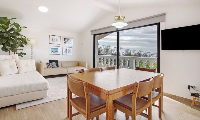 Canhas House | Serene Sea View at Casa Do Lenhador with Private Garden