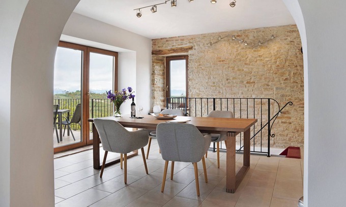 Murazzano House | Mountain View Retreat 'Casa Rea' with Private Terrace & Wi-Fi
