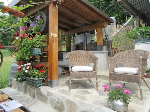 Cercino House | Top-Rated Holiday Home Casa Kiwi with Family and Pet Amenities