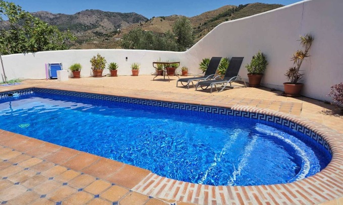 Almunecar House | Charming "Casa Laura": Mountain Views, Pool & Family Friendly