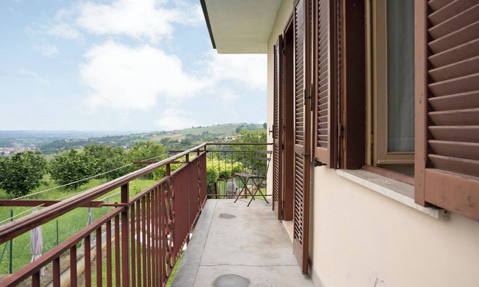 Dogliani House | Relaxing Holiday Home 'Casa Pianezzo Dogliani' with Pool