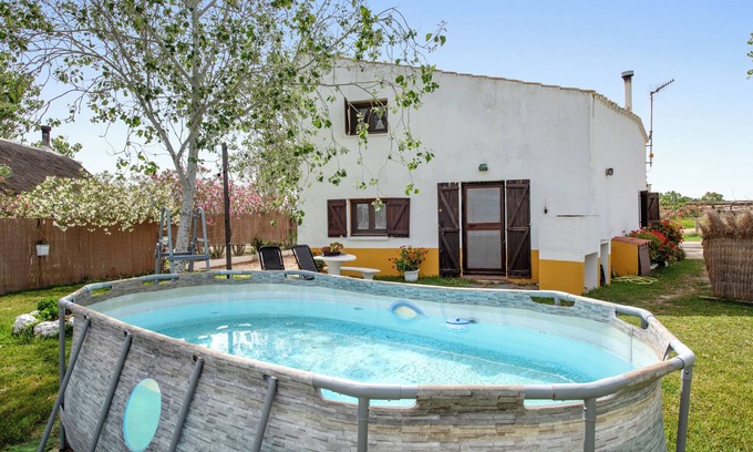 Deltebre House | Cozy Casa Susana: Pet-Friendly Getaway with Wi-Fi