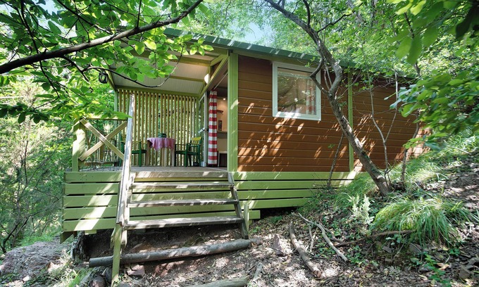 Casarza Ligure House | Cozy Chalet Nel Bosco: Sea View, Shared Pool & Wi-Fi