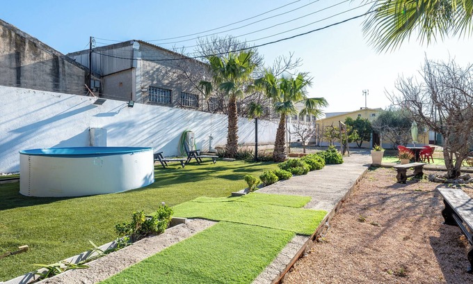 Vila-Seca House | Holiday Home 'Costa Daurada' with Private Terrace, Wi-Fi and Air Conditioning