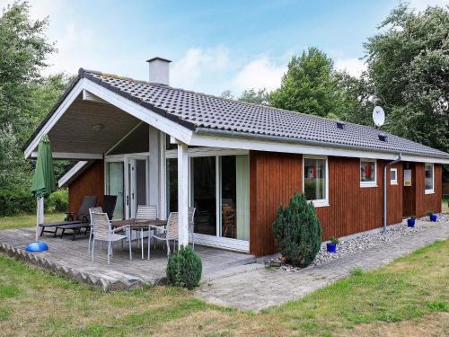 Dannemare House | Family-Friendly Retreat at Holiday Home Dannemare VIII