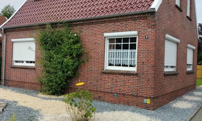 Norden Apartment | Inviting Holiday Home Seehase with Family-Friendly Amenities
