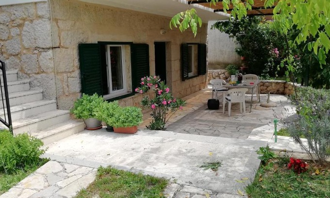 Runovici House | Cozy Holiday Home Dunja with Convenient Kitchen Access