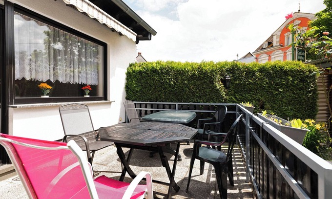 Kaisersesch House | Cozy Holiday Home 'Ferienhaus Eiffelperle' with Garden & Wi-Fi
