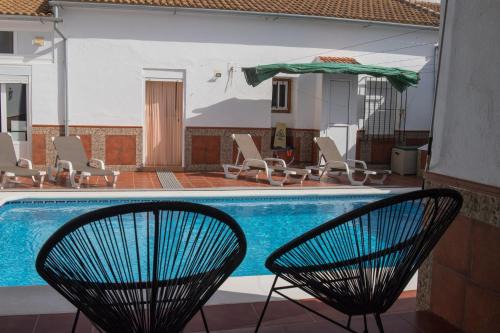 Fuente de Piedra House | Family-Friendly Escape at Holiday Home El Patio with Pool