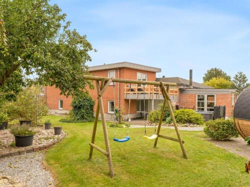 Oster Hurup House | Relaxing Holiday Home Elaine Near the Sea in NE Jutland