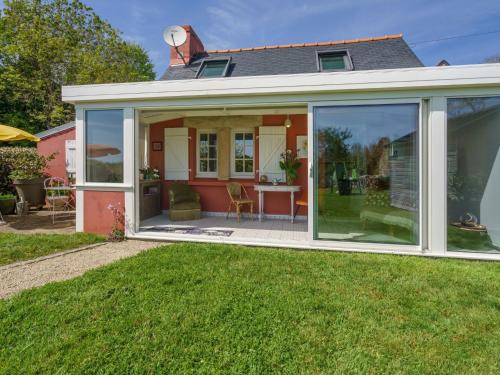 Pouldreuzic House | Unforgettable Holiday Home Entre terre et mer with Kids' Amenities