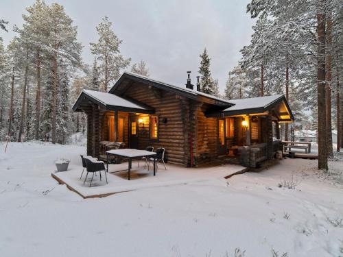Yllasjarvi House | Family-Friendly Escape at Holiday Home Felixinpolku 2