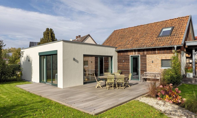 Nusttal House | Holiday Home 'Ferienhaus Buwesch 13' with Private Terrace, Shared Garden and Wi-Fi