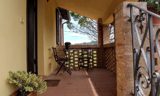 Ramazzano Apartment | Pet-Friendly Belvilla by OYO: Ideal Family Getaway