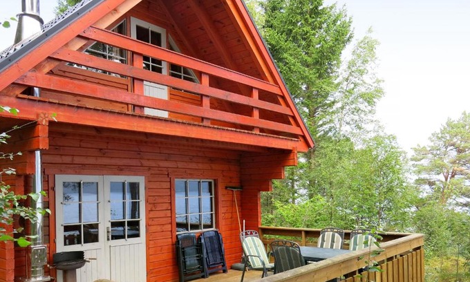 Balestrand House | Comfortable Holiday Home Franz - FJS111 with Family Perks