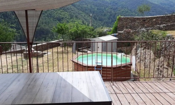 Malbosc House | Elegant Holiday Home 'Gite Des Retrouvailles' with Pool