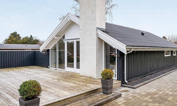 Udsholt House | Discover Holiday Home Græsted XI: Family-Friendly Retreat