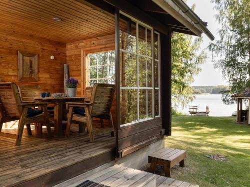 Asikkala House | Family-Friendly Holiday Home Hämeenhelmi with Hot Tub