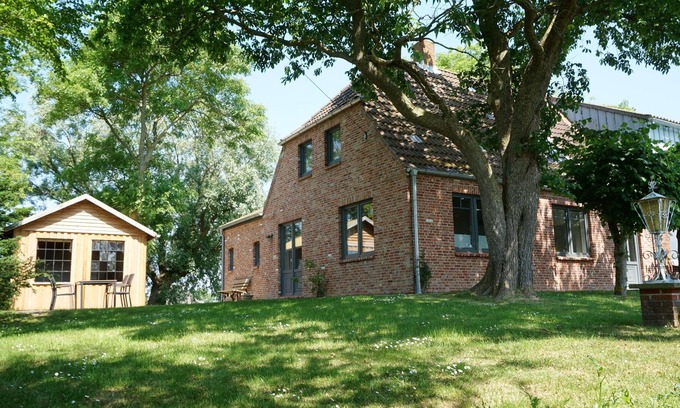 Osterhever House | Holiday home Haus Landblick