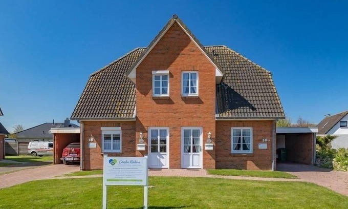 Norderhafen House | Ocean View Holiday Home Haus Nordland with Breakfast