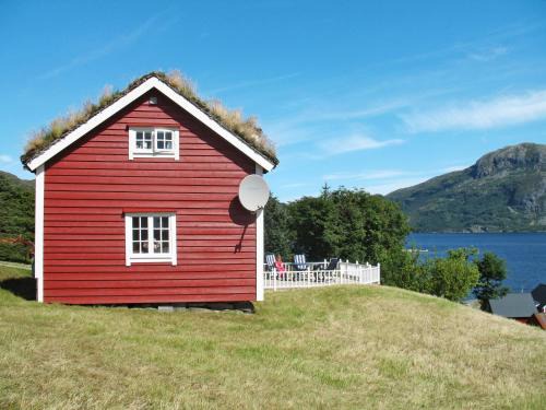 Askvoll House | Cozy Oceanfront Holiday Home Havsblikk - Rated 9/10!