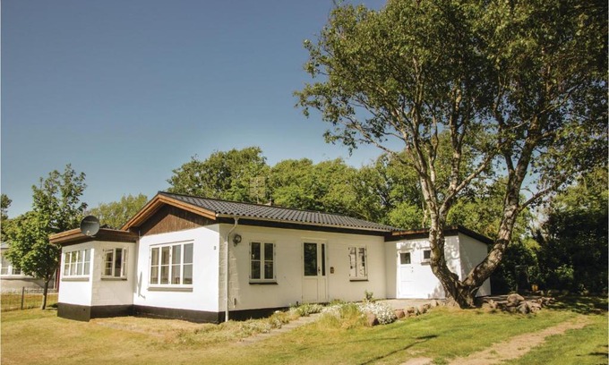 Brydegaard House | Family-Friendly Getaway in Haarby with Free Wifi