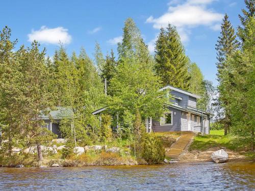 Pertunmaa House | Family-Friendly Holiday Home Ilotupa with Pet Access