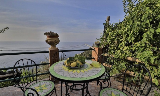 Pogerola House | Pet-Friendly Holiday Home in Amalfi - Casa Nova Awaits