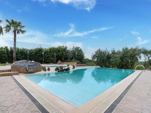 Carlentini House | Relaxing Holiday Home in Carlentini with Pool & Terrace