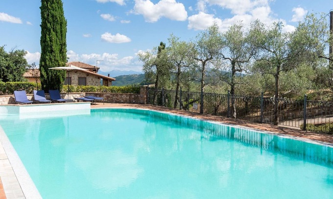 Canalicchio House | Discover Belvilla by OYO Bilo2: Pet-Friendly Ocean View Escape