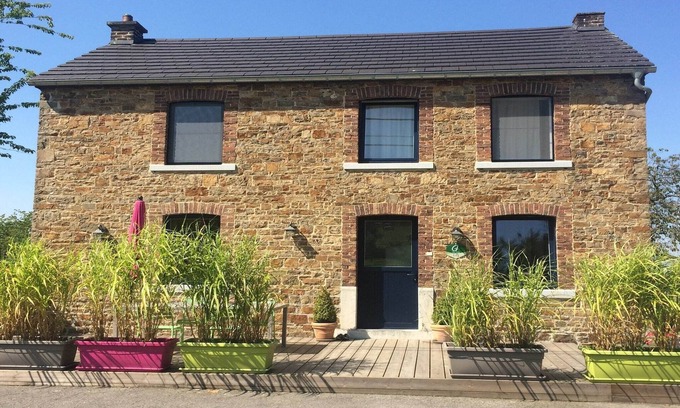 Harre House | Idyllic Holiday Home in Fays with Sauna & Spa Services