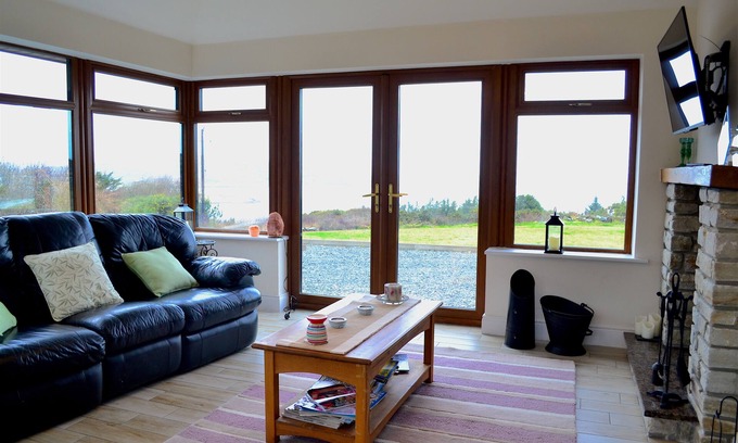 Falcarragh House | Exceptional Holiday Home with Oceanfront Views in Donegal