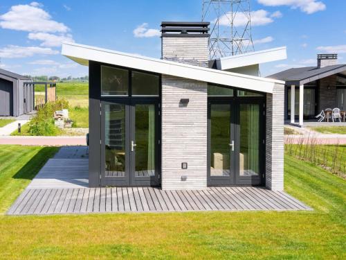 Leiderdorp House | Holiday Home in Oud Ade near Kaag Lakes