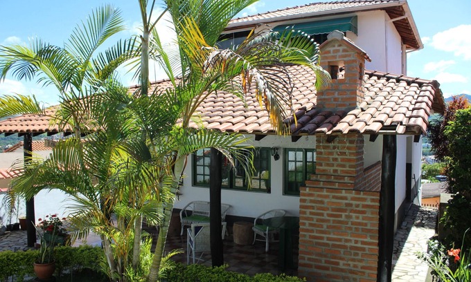 Sao Lourenco House | Pet-Friendly Holiday Home in São Lourenço - 10/10 Rating