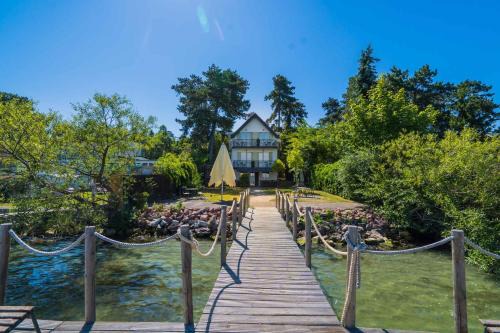 Siofok-Szabadifurdo House | Charming Holiday Home in Siofok with Family-Friendly Perks