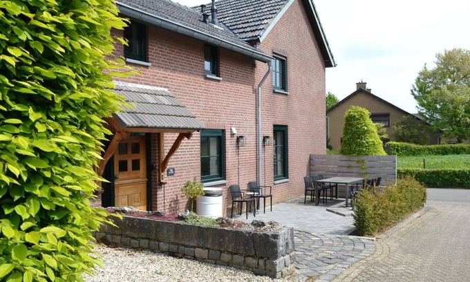 Koulen Other | Exceptional Holiday Home in South Limburg with Terrace