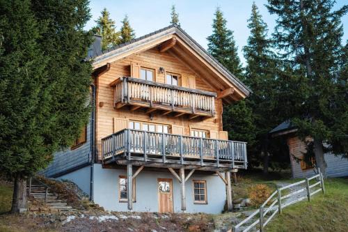 Frantschach-Sankt Gertraud House | Cozy Holiday Home in Lavanttal with Balcony & Pet-Friendly