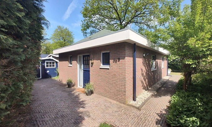 Voorthuizen House | Cozy Holiday Home in the Woods of Veluwe - Pet Friendly & Eco